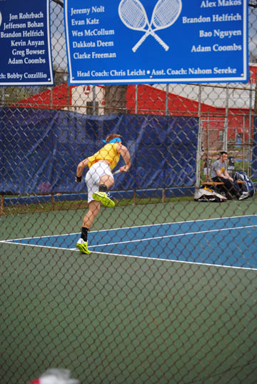 Athlete of the Week: Alex Makos, senior tennis player