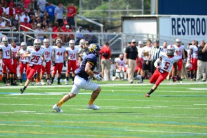 Pictured below is sophomore William Deemer #6 returning a kick.