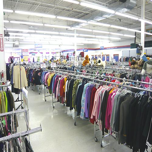 Advice for thrifting from an avid shopper