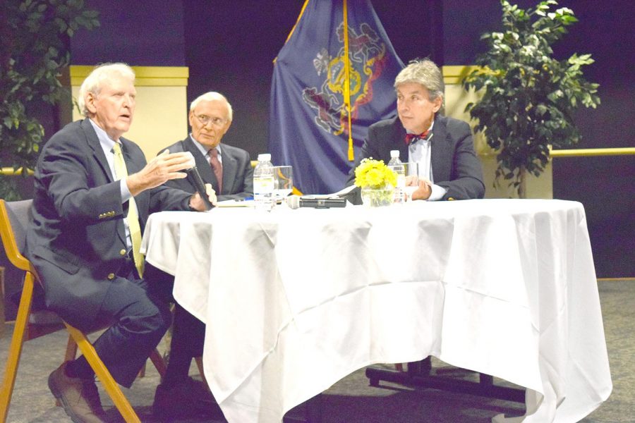 Former congressmen visit campus; advocate civic engagement