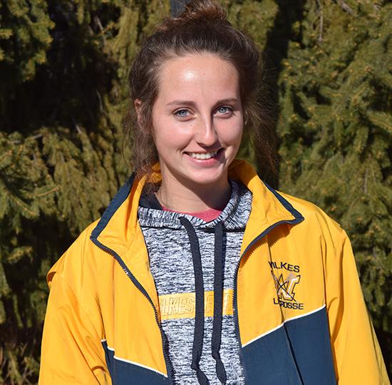 Freshman Women's Lacrosse player, Reilley Meanor