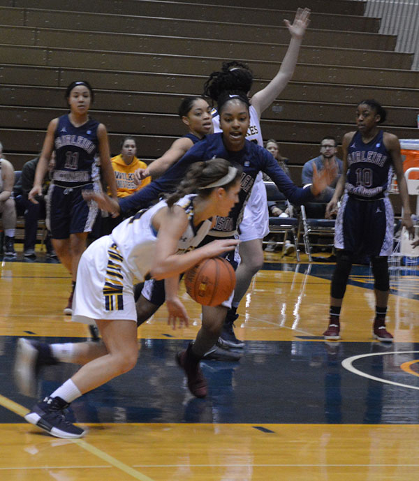 WBB: Yustat’s career-high not enough to lift Lady Colonels