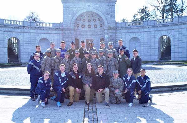 The ROTC students posing in front of The Women in Military Service for America Memorial.