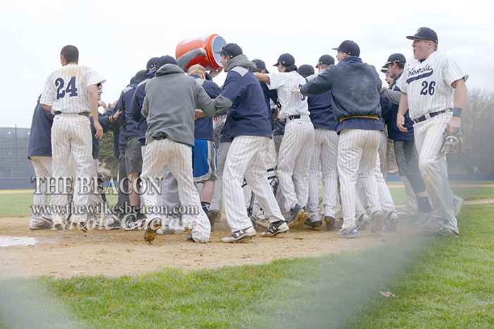 Colonels celebrate a walk-off win