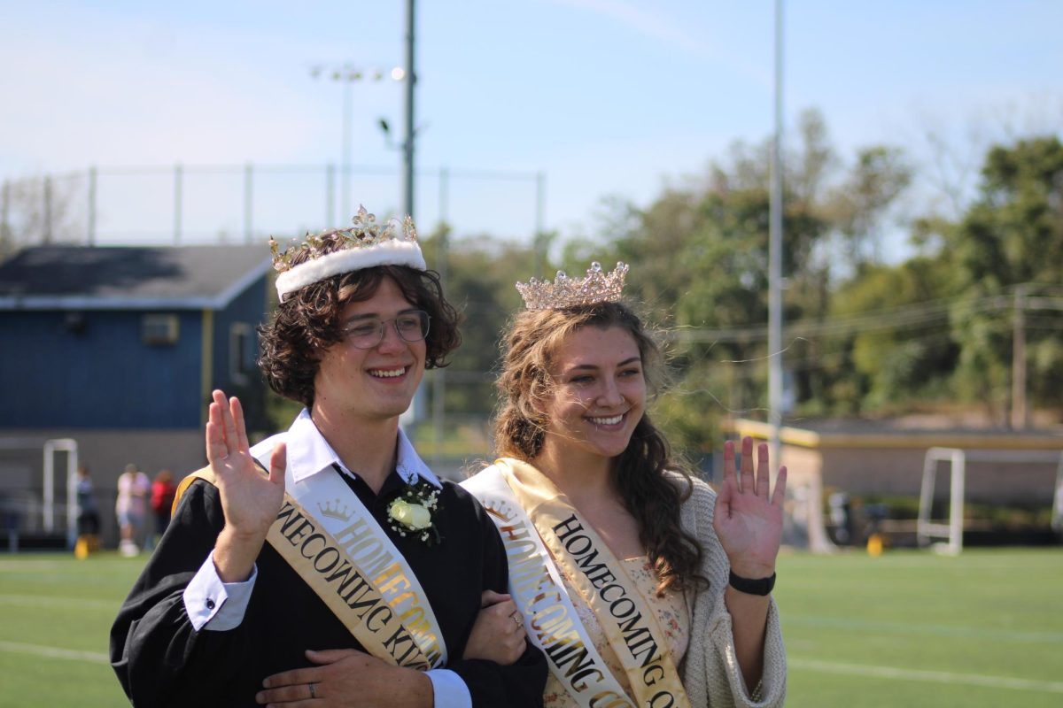 Donald+Ballou+and+Sarah+Markovich+win+Homecoming+King+and+Queen+at+last+year%E2%80%99s+2021+Homecoming.