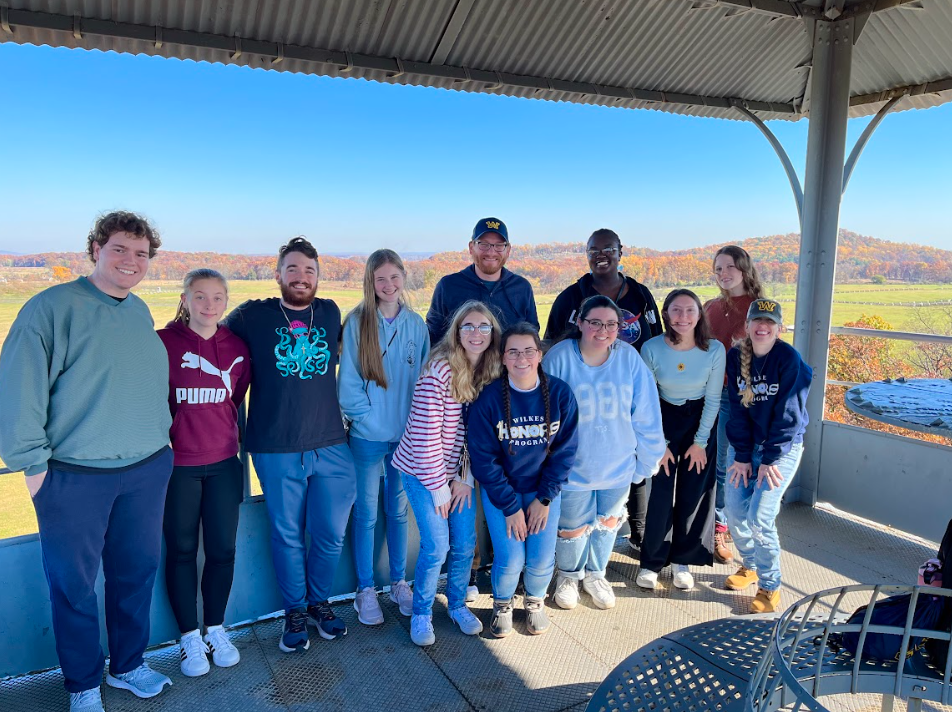 During+one+Honors+outing%2C+students+traveled+to+Gettysburg+where+they+toured+the+battlefields%2C+did+some+shopping+and+went+on+a+ghost+tour.+First+row%2C+from+left%2C+are+Kamea+Paresa%2C+Mollie+Corbett%2C+Zoe+Morley%2C+Reagan+Weldon-Peri+and+Jen+McLaughlin.+Second+row%2C+are+Zak+Sova%2C+Kasey+Gress%2C+Ethan+Warner%2C+Sydney+Ahrberg%2C+Dr.+Kuiken%2C+Jada+Acheampong%2C+Lauren+Patrick.